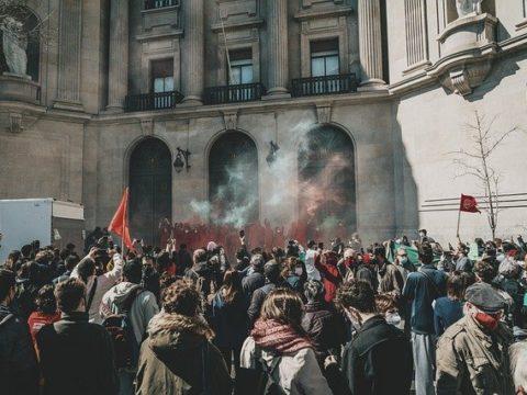 „Viele junge Menschen haben so starke Ängste, dass sie nicht mit der Bahn fahren können“