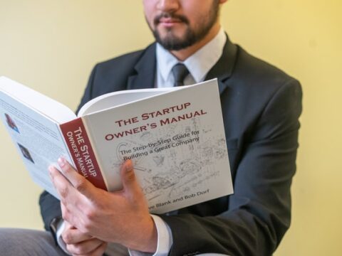 Dr. Frankenstein hätte diesen Film aus Leichenteilen geschickter zusammengenäht