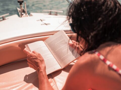 Er tanzt im Berghain, trinkt hier Matcha Latte, aber ein Konzert in Berlin spielt er vorerst nicht